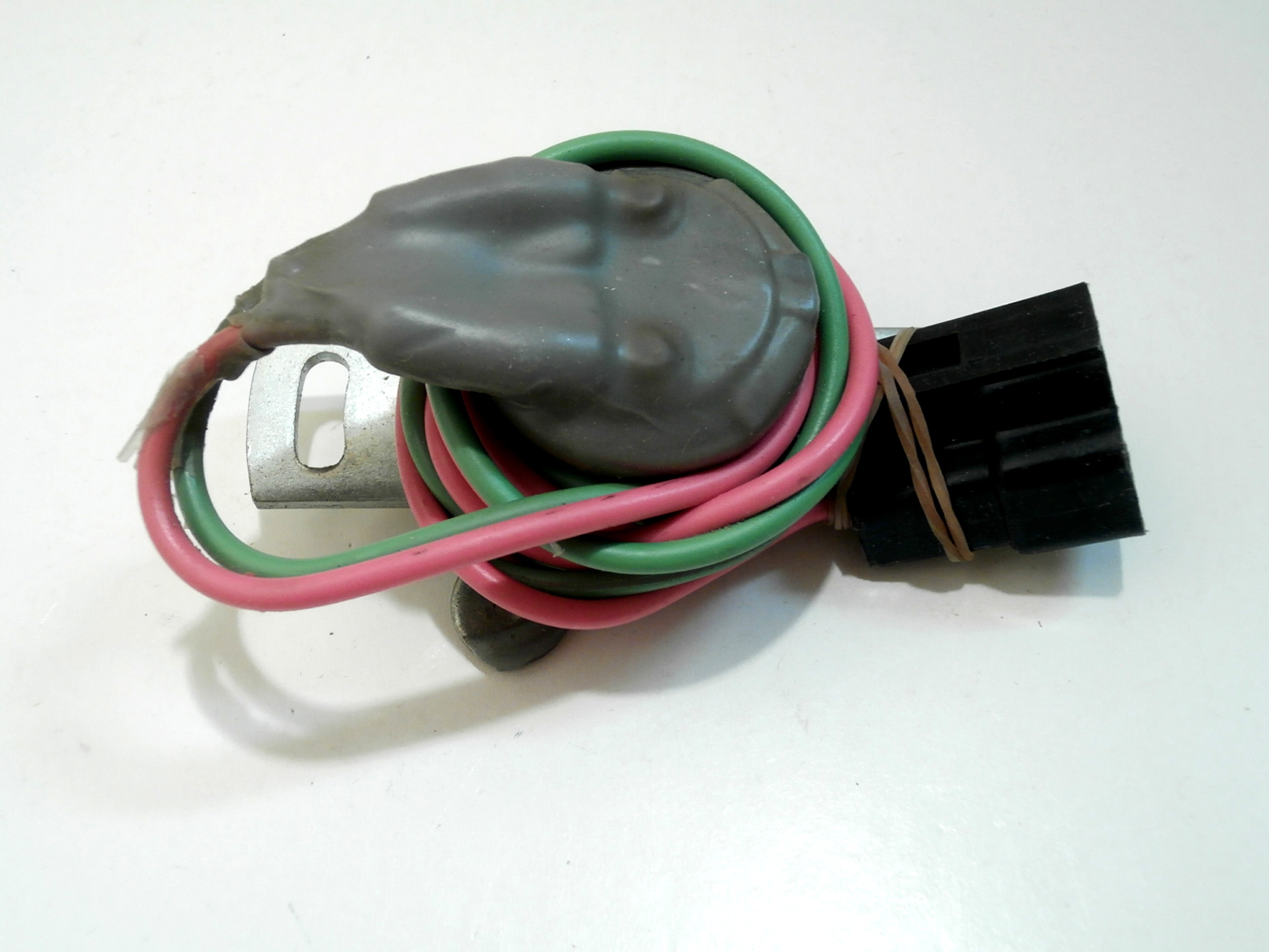 Transmission Back-up Light Switch 63L-67